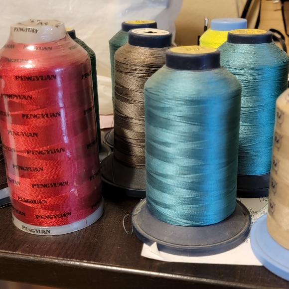 ROBINSON &ANTON embroidery threads set - Picture 4 of 11